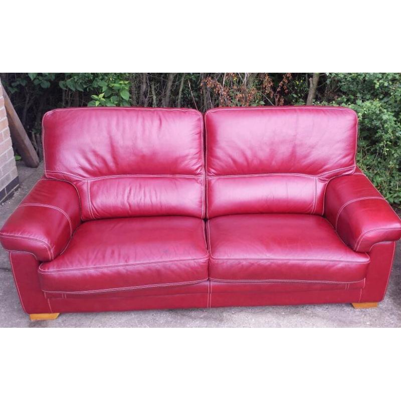 Red Leather 2 Seater Sofa & Matching Armchair ***FREE DELIVERY WITHIN 15 MILES OF DERBY***