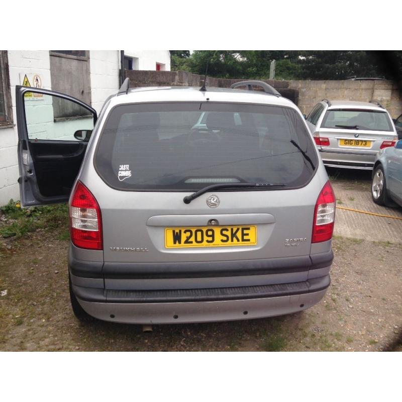 Vauxhall Zafira 1.6 12 months mot 7 seater