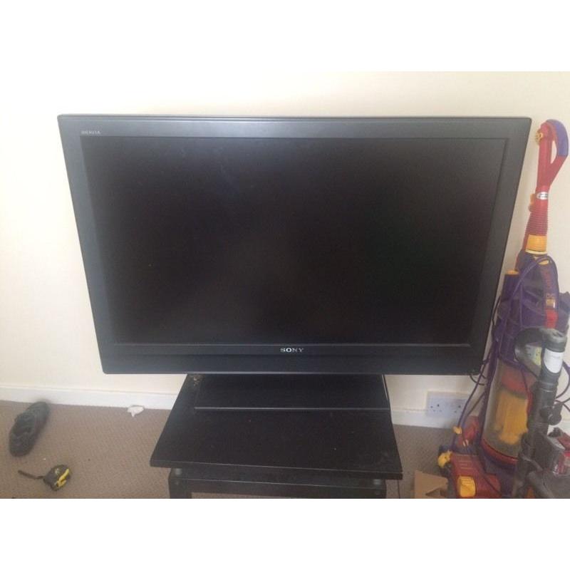 Sony brav HD 40 inch tv freeview