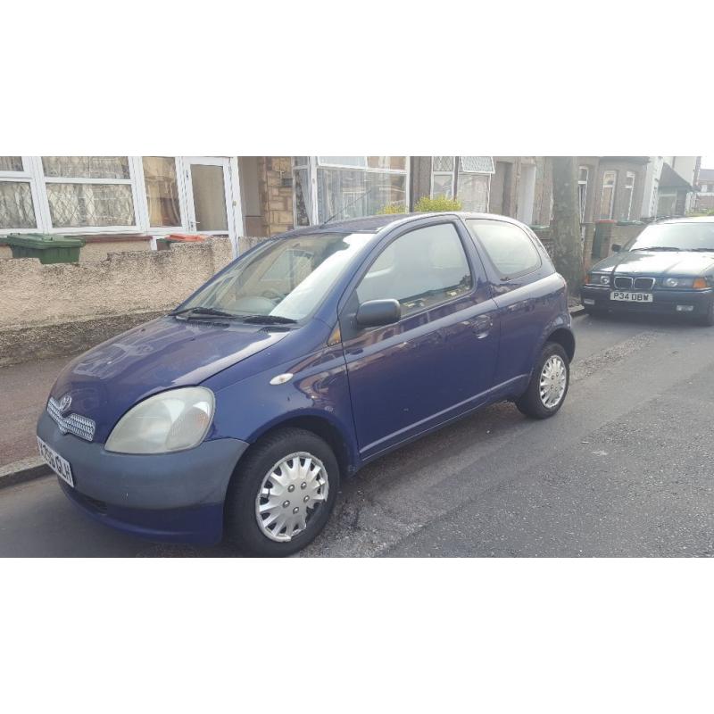 Toyota Yaris 2001