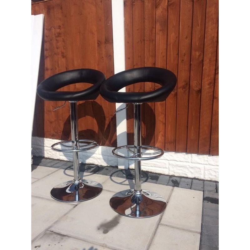 Chrome Bar / Kitchen Stools