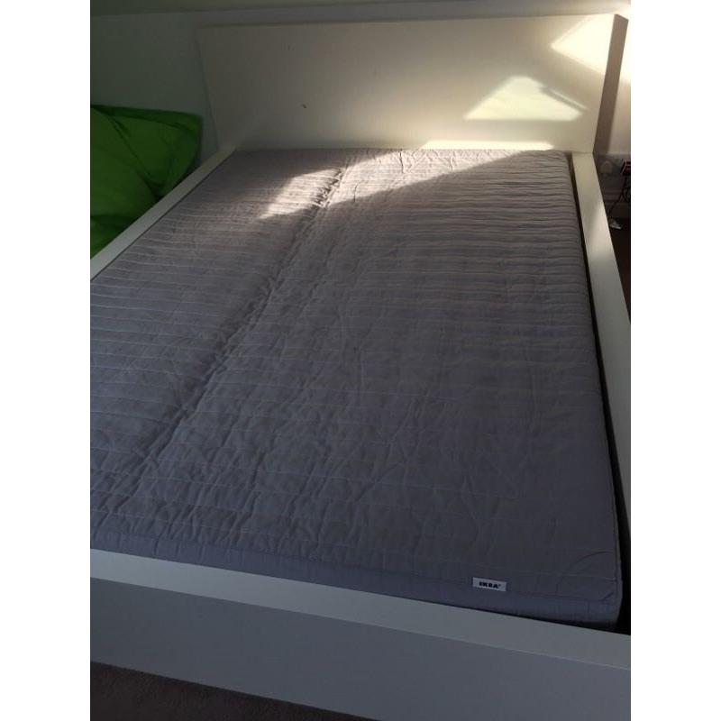 IKEA double bed - Malm