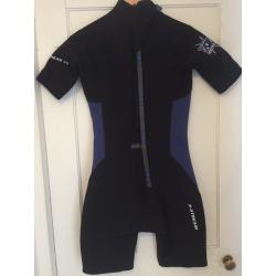 Ladies Wet Suit Size 12