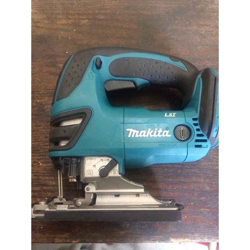 Makita DJV180 jigsaw