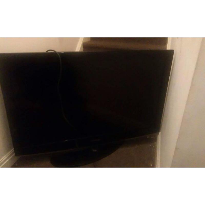 40" sansung smart swivel tv