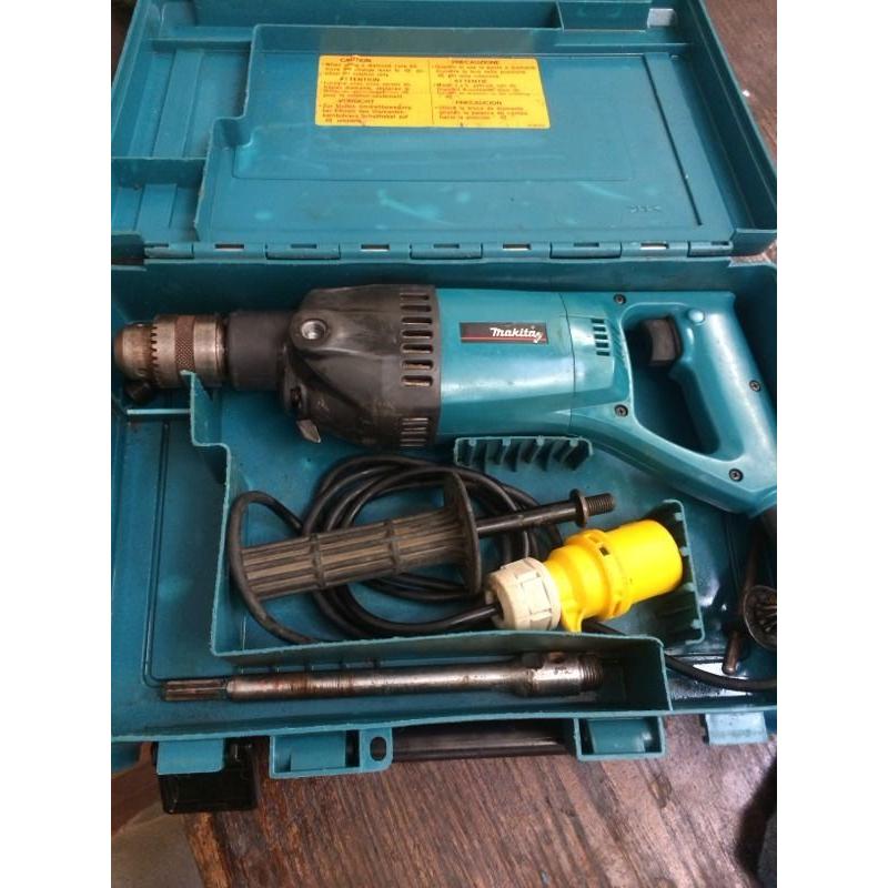 Makita 8406 110v core drill