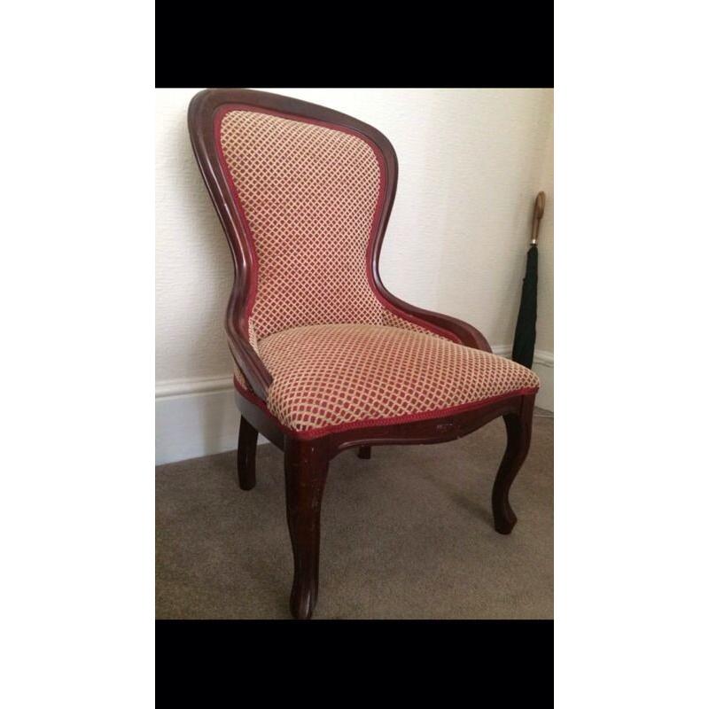 Beautiful vintage mahogany upholstered chair