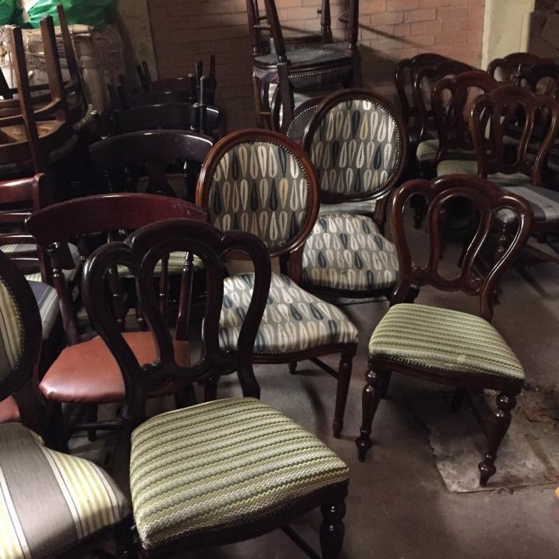 Restaraunt / bar / bistro furniture tables and chairs all top quality and all perfect