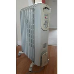 De Longhi 2KW Oil filled radiator