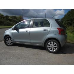 TOYOTA YARIS 1.3 TR VVTI 5d 86 BHP (silver) 2008