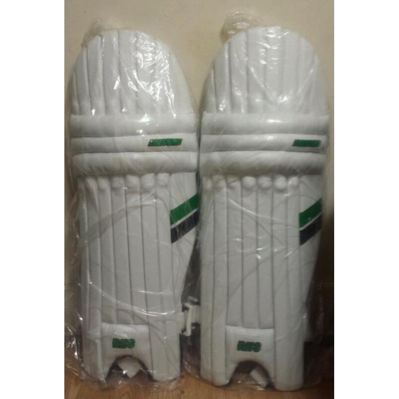 CRICKET GLOVES, PADS, BRANDED CRICKET BAT , ALL CRICKET EQUIPMENTS