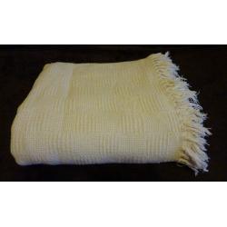 LARGE CREAM THROW