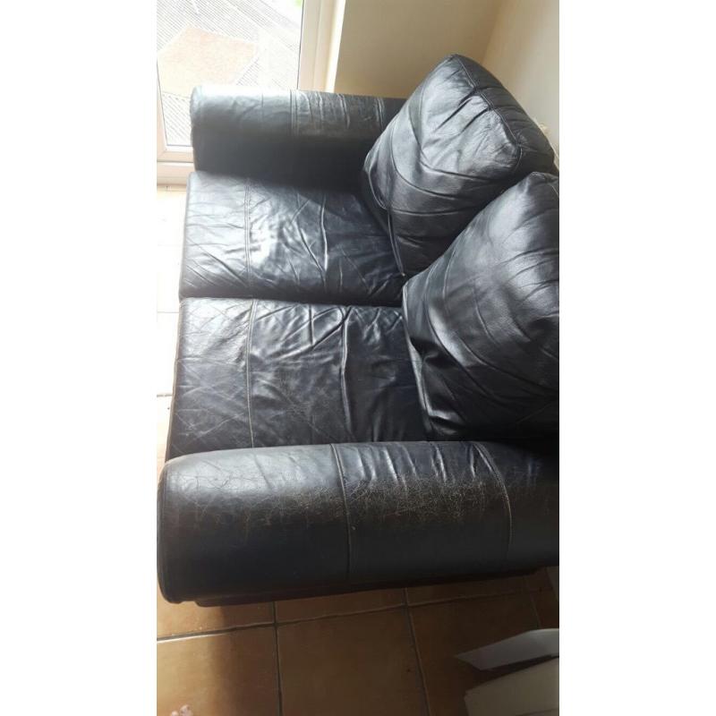 Black leather sofas 3&2