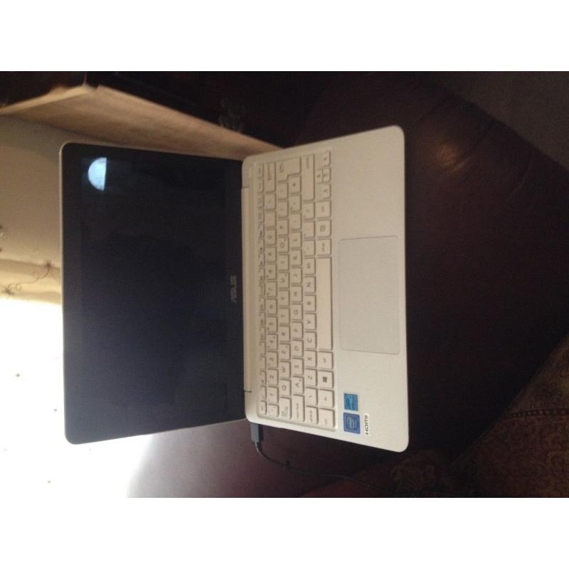 New in box fully loaded Asus White laptop