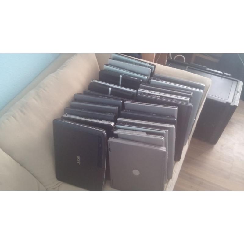 Job Lot of 40 Spares Repairs Laptops - 26 have intact screens - at least half boot to bios