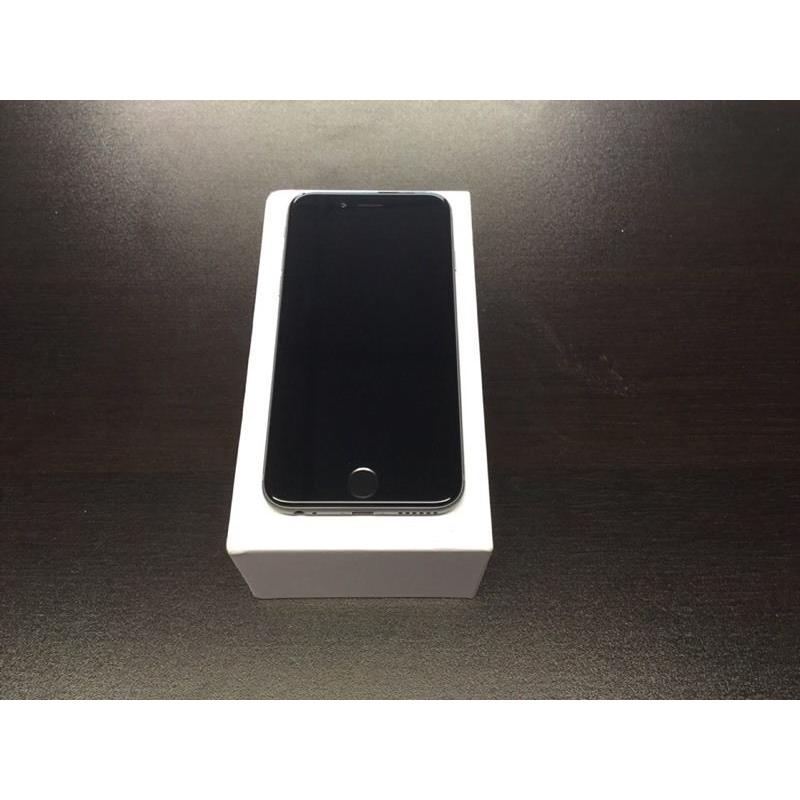 iPhone 6 64gb unlocked space grey or white immaculate condition with warranty