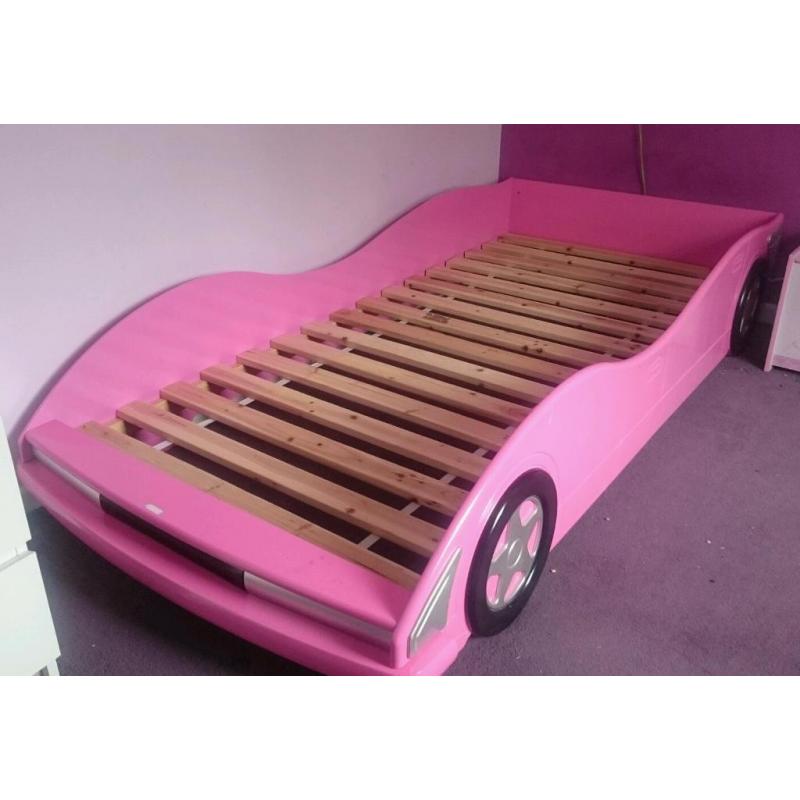 PINK CAR SINGLE BED