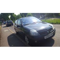 2005 Renault clio great little car 1yr Mot