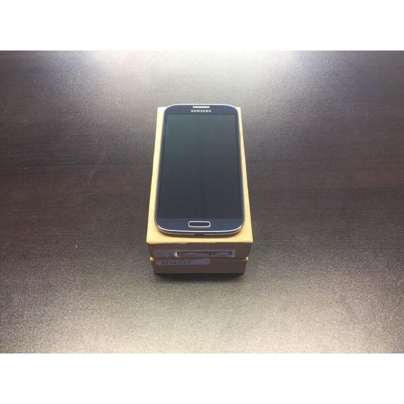 Samsung galaxy s4 unlocked immaculate condition with warranty and accessories