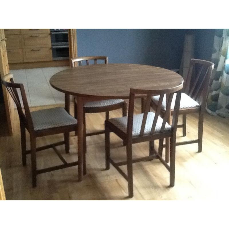 Round drop leaf table & four chairs