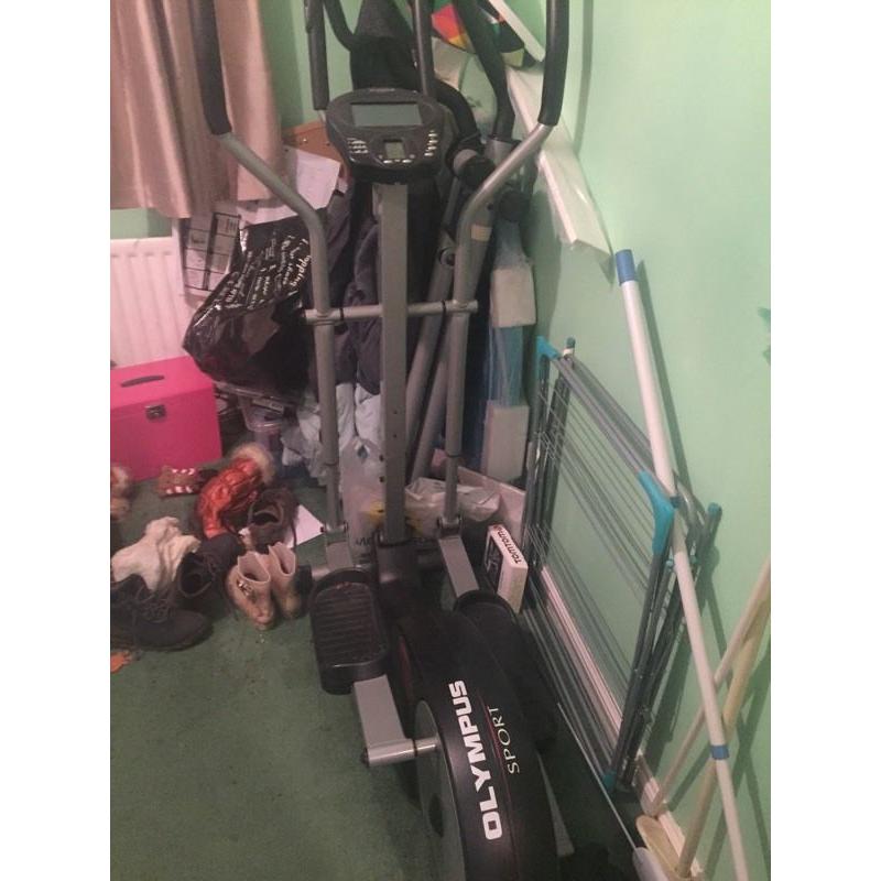 Olympus Cross Trainer