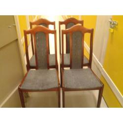 4 dining chairs,mahogany,solid wood,good condition,match my round table