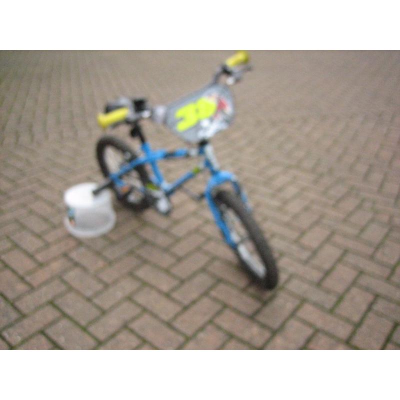 Apollo 16" child's BMX bike Halfords