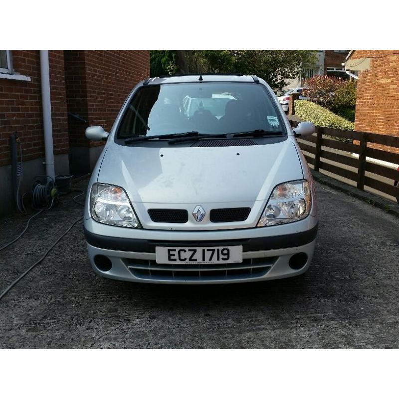 2000 RENAULT SCENIC PEOPLE CARRIER, FULL YEAR MOT, NEEDS NOTHING - TRADE IN P/X WELCOME