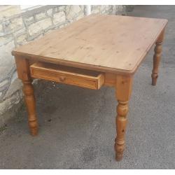 bargain !!! old dining table (free local delivery