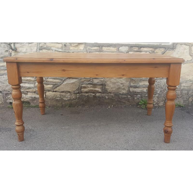 bargain !!! old dining table (free local delivery