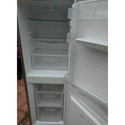 Bush Frost free Fridge freezer