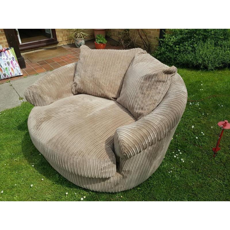 Harveys Cuddle chair/love chair/cushion back