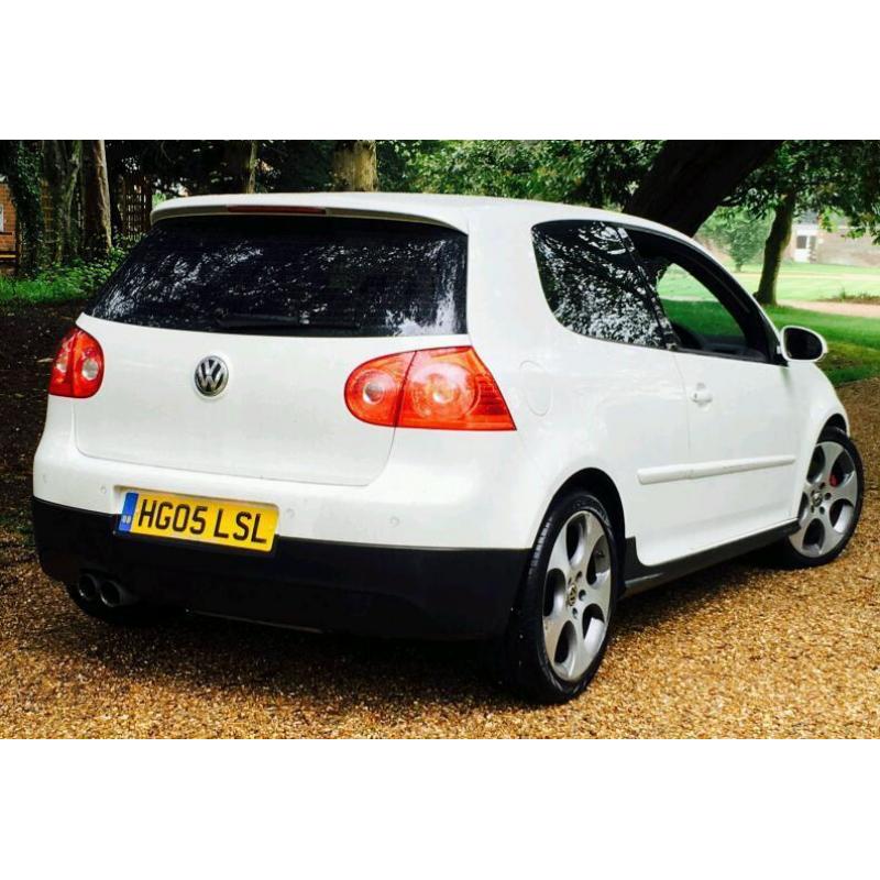 ** STUNNING ** GOLF GTI CANDY WHITE MILLTEK XENONS HEATED LEATHER DSG FVWSH