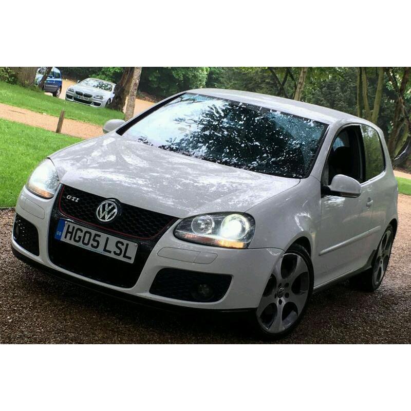 ** STUNNING ** GOLF GTI CANDY WHITE MILLTEK XENONS HEATED LEATHER DSG FVWSH