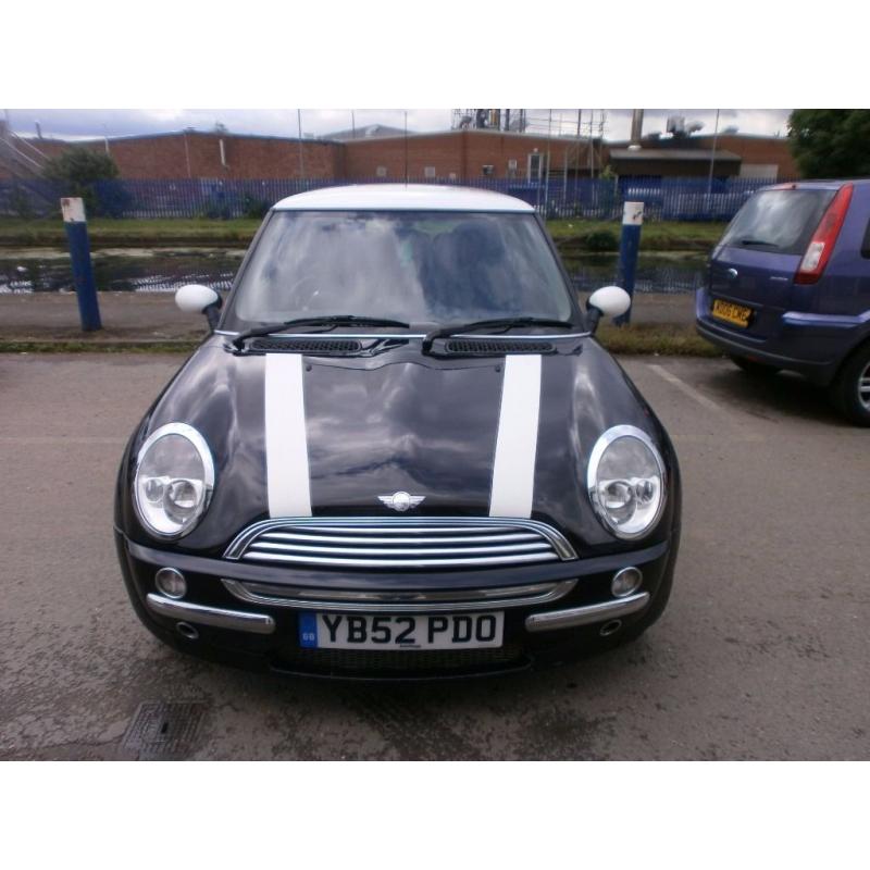 2002 MINI HATCH 1.6 COOPER 3DOOR FULL SERVICE HISTORY, VERY CLEAN CAR, DRIVES LIKE NEW, HPI CLEAR