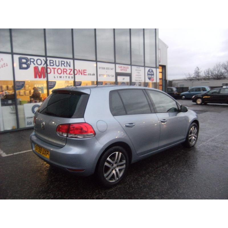 2010 59 VOLKSWAGEN GOLF 1.6 SE TDI DSG 5d AUTO 103 BHP FREE 12 MONTHS MOT *** GUARANTEED FINANCE ***