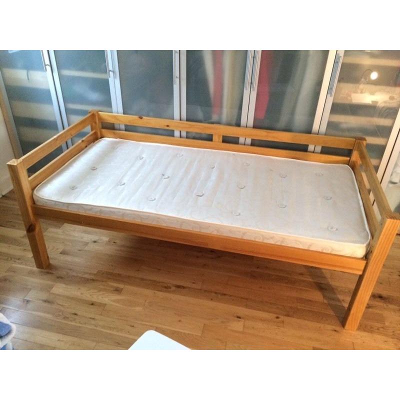 Single bed with mattress