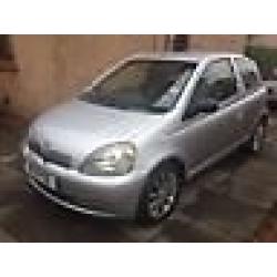 TOYOTA YARIS SR, 1.3 petrol, 3 door hatchback.