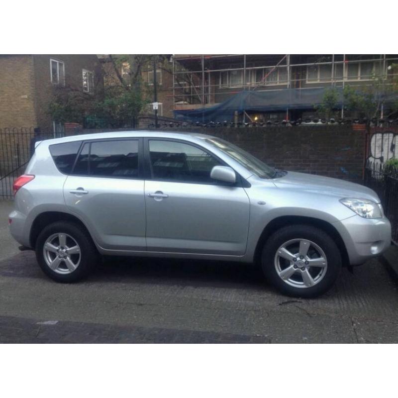 TOYOTA RAV4 TR 2007 {GREAT CONDITON}