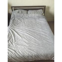 Bed and mattress