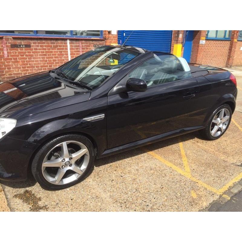 VAUXHALL TIGRA CONVERTIBLE, LEATHER