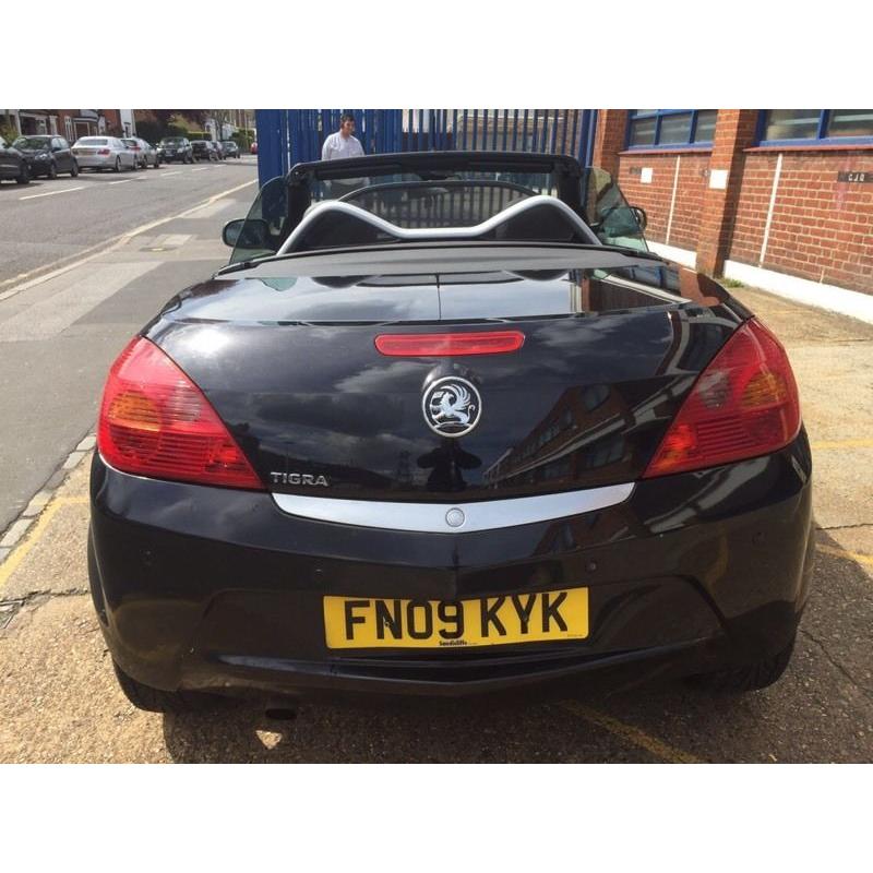 VAUXHALL TIGRA CONVERTIBLE, LEATHER