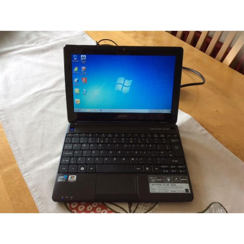 Netbook Acer aspire one D270