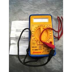 830B Digital Multimeter - 10 POUNDS