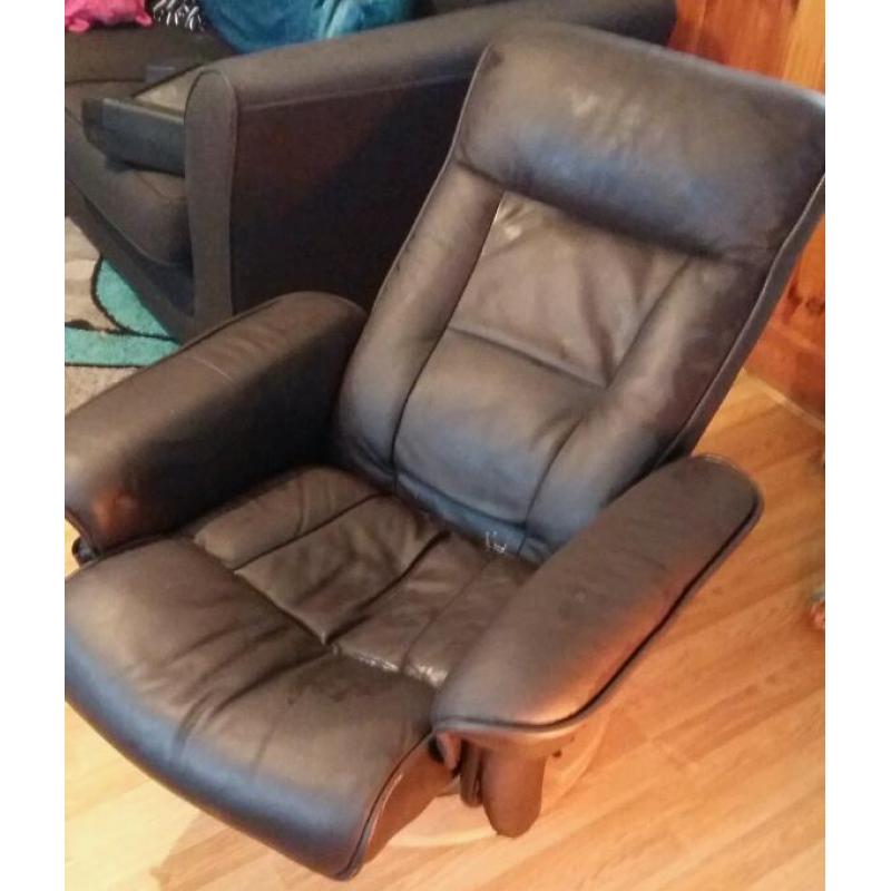 Leather reclining chair brown (office chair)