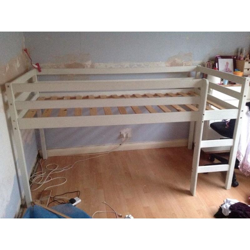 Single bed for sale