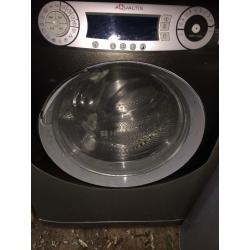 8kg Hotpoint Aqualtis super silent washing machine 1600 spin. In good condition