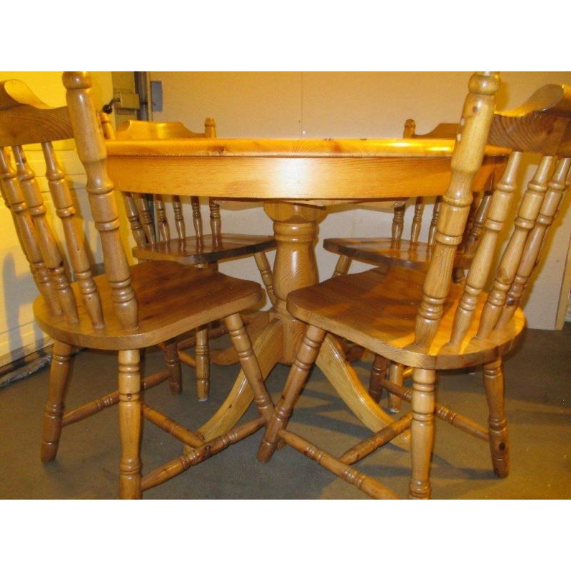 SOLID PINE PEDSTAL FARMHOUSE STYLE ROUND EXTENDING DINING TABLE AND FOUR 4 CHAIRS FREE DELIVERY