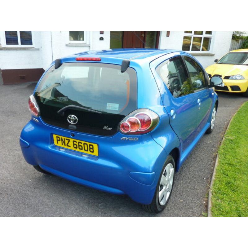 2011 Toyota Aygo 1.0 vvt-i Blue (12 Months Warranty, FSH)