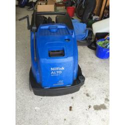 Nilfisk hot water pressure washer